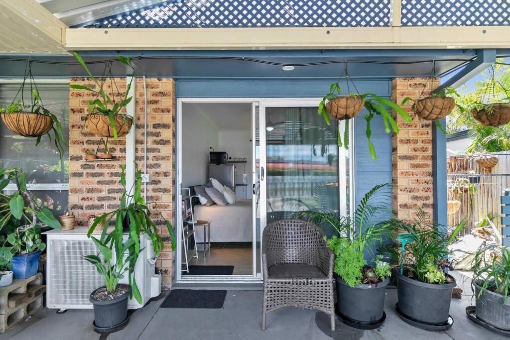 The Brick Batch - Holiday Unit! Bellara Bagian luar foto